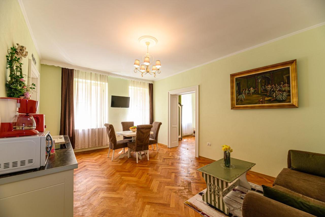 Historical Guesthouse Brašov Exteriér fotografie